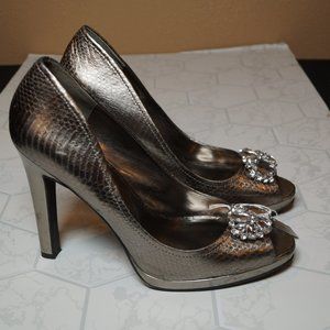 JESSICA SIMPSON Flawless Silver, Glossy Peep-Toe Pumps/Heels Size 11